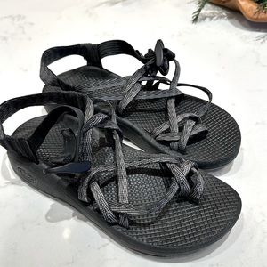 Women’s Chaco Sandals 7